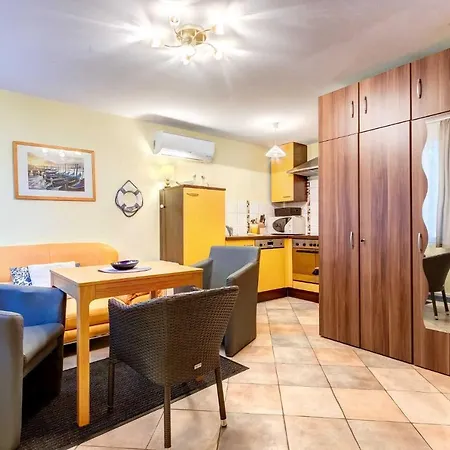 Prázdninový dům Ferienhaus Bergstrasse 8 Korswandt
