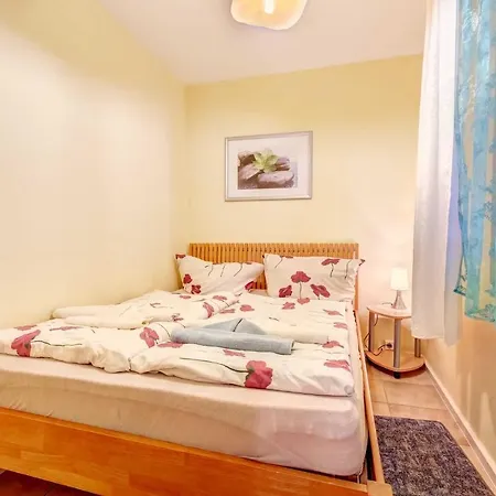 Prázdninový dům Ferienhaus Bergstrasse 8 *